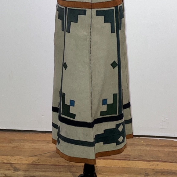 Native Suede - Picture 10 of 10